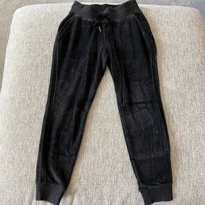 Lululemon Warm Down Jogger *Velour Heathered Black-Size 6